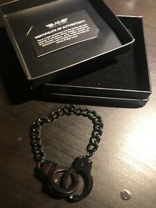 【送料無料】アクセサリー　ネックレス　カフブラックnuovoashley bridget bracciale manette nero