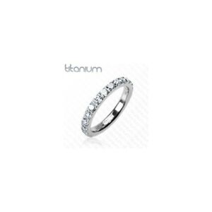 【送料無料】アクセサリー　ネックレス　ソリッドドbague en titane solide sertie de gemmes
