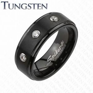 【送料無料】アクセサリー　ネックレス　トリプルbague tungstne noire triple gemmes