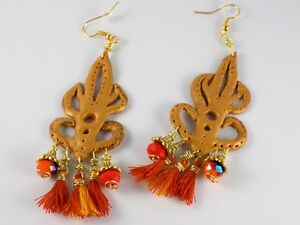 【送料無料】アクセサリー　ネックレス　ボヘミアンオレンジboucles dores bohmes pompons orange jaune perles