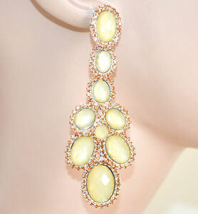 【送料無料】アクセサリー　ネックレス　イヤリングシルバーベージュコーラルラインストーンペンダントorecchini donna argento beige corallo cristalli strass pendenti damigella f140