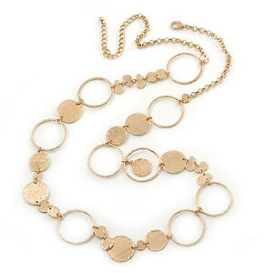 【送料無料】アクセサリー　ネックレス　メダルメッキサークルネックレスlong martellata medaglia amp; cerchio collana in oro placcatura 100 cm di lunghezza 8cm ext