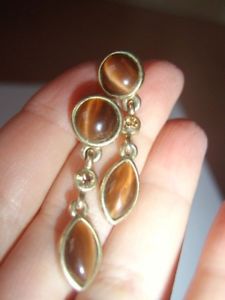 【送料無料】アクセサリー　ネックレス　ヴィンテージブラウンキャッツアイゴールドプレート？？？ピンイヤリングvintage marrone tigers eye oro piastra orecchini a perno dangle qualit peso 7g