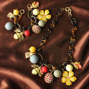 【送料無料】アクセサリー　ネックレス　ネックレスブレスレットチェーンネストイエローマルチカラーレッドcollana braccialetto nidificati catena fiore insetto giallo rosso multicolore