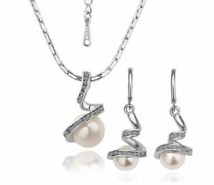 【送料無料】アクセサリー　ネックレス　セットネックレスネックレスペンダントイヤリングパールホワイトゴールドlusso set collana collier orecchini pendenti perla oro bianco 18k pl