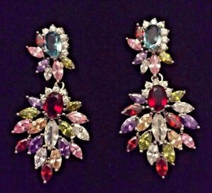 【送料無料】アクセサリー　ネックレス　ｋホワイトゴールドイヤリングスワロフスキーエレメントk18 oro bianco gf dichiarazione orecchini multicolore swarovski elements plumuk boxd