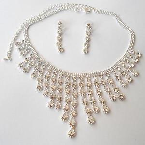 【貨物輸送無料】付属物 頸飾り ネックレスイヤリングシルバーカラーparure donna collana e orecchini colore argento con zirconi bianchi  142 j 男女兼用アクセサリー-ネックレス・ペンダント-ジュエリー・アクセサリー