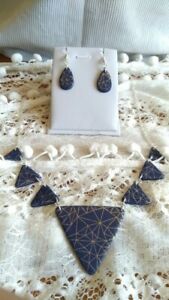 【貨物輸送無料】付属物 頸飾り 御手々お手伝いさんparure psychdlique bleu et or en pte polymre hand made ネックレス・ペンダント-男女兼用アクセサリー