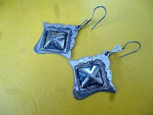 【送料無料】アクセサリー　ネックレス　イヤリングboucles doreilles touaregsilvertuareg boucle earring jupe zarcillos