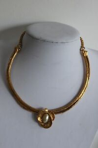 【貨物輸送無料】付属物 首飾り コリアーブランシュトルクcollier torque micris bijou fantaisie mtal dor mdaillon perle blanche