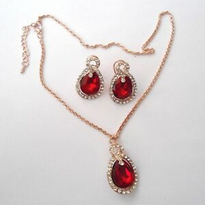 【貨物輸送無料】付属物 首飾り ネックレスイヤリングゴールドカラーピンクレッドルビードロップparure collana orecchini colore oro rosa rubini rossi goccia e zirconi  98 h