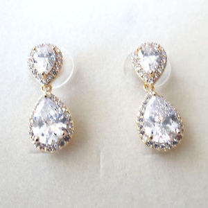 【貨物輸送無料】付属物 頸飾り イヤリングカラーゴールドペンダントorecchini donna colore oro pendenti cristallo a goccia e zirconi bianchi  175 t ネックレス・ペンダント-ジュエリー・アクセサリー