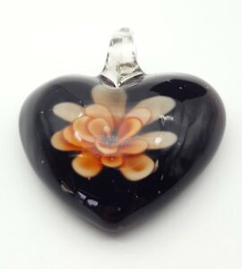 【貨物輸送無料】付属物 頸飾り ガラスハートペンダントブラックピンクvetro fiore ciondolo a forma di cuore nero e rosa ネックレス・ペンダント-ジュエリー・アクセサリー-男女兼用アクセサリー