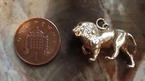 【送料無料】ネックレス　ビンテージゴールドライオンnice quality and detail chunky amp; heavy vintage 9ct gold lion charm 102g 44,988円