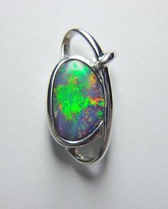 【送料無料】ネックレス　オーストラリアダブレットオパールシルバーペンダントaustralian doublet opal 925 silver freeform pendant