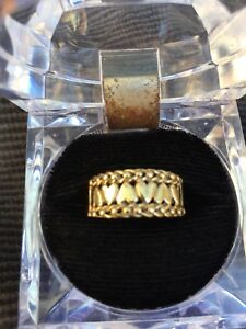 【送料無料】ネックレス　ユニークゴールドハートリングunique hallmarked 9ct gold heart ring