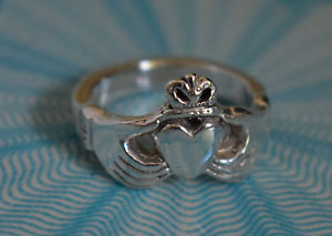 【送料無料】ネックレス　スターリングクラダリングサイズs 12sterling silver small claddagh ring size s 12