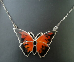 【送料無料】ネックレス　ヴィンテージスターリングペンダント hm 1979バーミンガムvintage sterling silver butterfly pendant chain hm 1979 birmingham