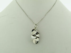 【送料無料】ネックレス　9ctホワイトゴールドペンダント16インチチェーンnr hallmarked 9ct white gold highly polished pendant and 16 inch box chain nr