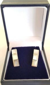 【送料無料】ネックレス　ホワイトゴールドイヤリングコレットロンドン9ct white gold earrings collet set with mother of pearlhallmarked london 375 27,676円