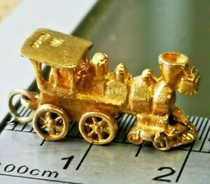 【送料無料】ネックレス　ソリッドゴールドヴィンテージイギリスsteam train, locomotive solid gold vintage charm, full uk hallmarks cr