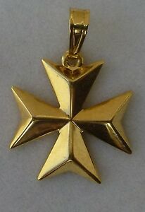 【送料無料】ネックレス　イエローゴールドマルタクロスペンダントソリッドサイズ9ct 9k 375 yellow gold maltese cross pendant solid meduim size