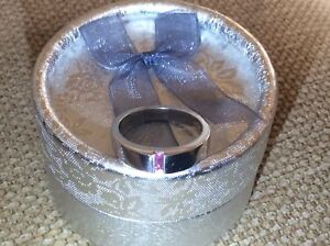 【送料無料】ネックレス　スタイリッシュホワイトゴールドピンクサファイアリングstylish 9ct white gold and pink sapphire ring 27,287円
