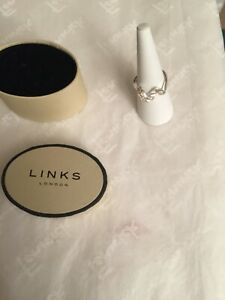 【送料無料】ネックレス　ロンドンリンクホワイトサファイアリングサイズlinks of london silver amp; white sapphire entwinering 50453841 size p authentic