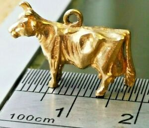 【送料無料】ネックレス ヴィンテージcrcow , solid gold vintage charm, great detailing, full uk hallmarks cr