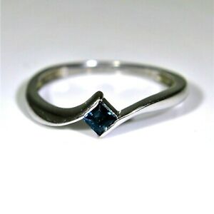 【送料無料】ネックレス　ホワイトゴールドトパーズバイパスリングサイズ listing9ct 9k white gold topaz bypass ring size 7 14 o