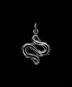 【送料無料】ネックレス　スターリング9581000ヘビペンダントsブリタニアシルバーsnake pendant s britannia silver 9581000 purer than sterling silver