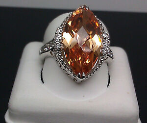 【送料無料】ネックレス ホワイトゴールドユニークデザインレディースリングセンターストーンブライダル listing white gold finished uniquely designed ladies ring with centre stone, bridal|hokushin