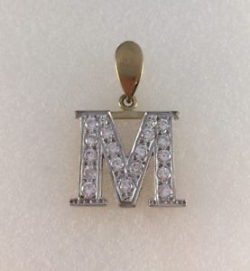 【送料無料】ネックレス　ゴールドホワイトキューブペンダントセットベール9ct gold white cubic zircona set initial m pendant 31cm inc bale 35g