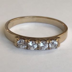 【送料無料】ネックレス　ビンテージソリッドゴールドロシアドレスリングサイズvintage solid 14ct gold russian white stone 4 stone dress ring size o｜hokushin