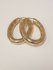 【送料無料】ネックレス　ハンドゴールドフープイヤリング1 shapely 9ct gold hollow patterned hoop earrings fully hallmarked