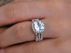 【送料無料】ネックレス　クッションアクアトパーズトリオブライダルセットホワイトゴールドカットオーバー2ct cushion cut aqua topaz trio bridal set engagement ring 14ct white gold over