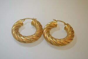 【送料無料】ネックレス　ゴールドツイストフープイヤリング9ct gold frosted twist hoop earrings