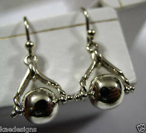 【送料無料】ネックレス　ソリッドホワイトゴールドボールスピナイヤリングkaedesigns genuine 9ct 9k solid white gold ball spinner earrings 435
