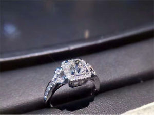 【送料無料】ネックレス　クッションブリリアントカット120 crt cushion cut brilliant forever moissanite engagement ring 14kt gold over｜hokushin