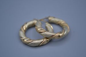 【送料無料】ネックレス　ゴールドフープ9ct gold patterned hoops