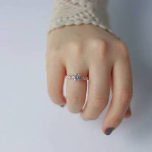 【送料無料】ネックレス　ラウンドローズゴールドサイズ6 prong rose gold over round 150 ct moissanite diomand engagement ring all size
