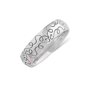 【送料無料】ネックレス　lazer 9ct18ctゴールドwedding ring with lazer abstract detail available in 9ct or 18ct gold