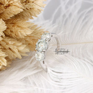 【送料無料】ネックレス　220 ct3diomand moissanite14kカット220 ct three stone round cut diomand moissanite engagement ring 14k gold over