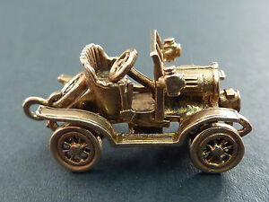 【送料無料】ネックレス fantastic large 9ct gold charmpendantvintage car with rotating wheelsfantastic large 9ct gold charm  pendant, vintage car