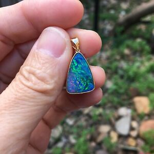【送料無料】ネックレス　オーストラリアダブレットオパールｋゴールドスパークペンダント＃100 australia doublet opal sparking colors 9k gold pendant 854cts 5243