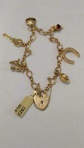 【送料無料】ネックレス　ゴールドブレスレット9ct gold charm bracelet