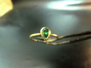 【送料無料】ネックレス　イエローゴールドリングドロップハンドメイドリング14k yellow gold ring set with drop shaped green tsavorite handmade ring｜hokushin 70,939円