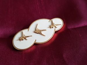 【貨物輸送無料】首飾り ゴールド胸飾り18コンピュータ断層撮影法 gold fully  hallmarked brooch 2679g