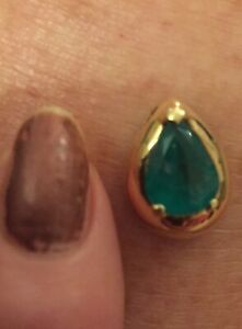 【貨物輸送無料】首飾り ゴージャスコロンビアエメラルドイエローゴールドgorgeous columbian emerald 18コンピュータ断層撮影法 yellow gold pearshaped chunky pendant