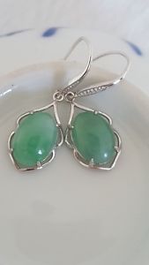 【送料無料】ネックレス　タイプシルバーイヤリングgenuine beautiful 1075ct icy jadeite jade type a 925 silver dangled earring